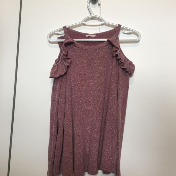 Shoulder Cut Out Frill Sweater - Picture 4 of 4